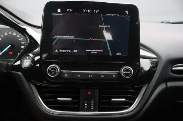 Ford Fiesta (2018) thumbnail 6