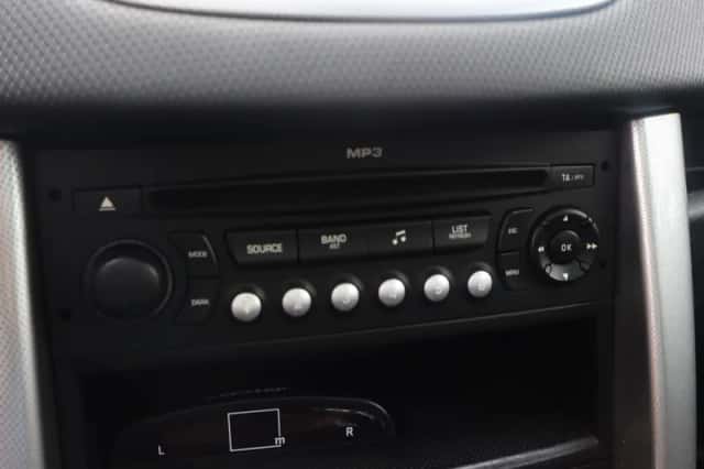 Peugeot 207 (2009) thumbnail 6