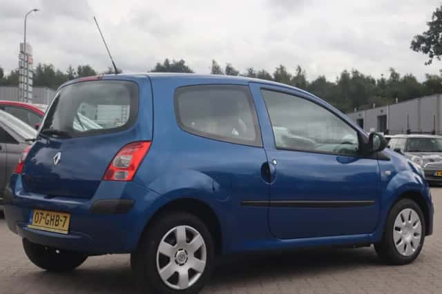 Renault Twingo (2008) thumbnail 2
