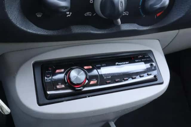 Renault Twingo (2008) thumbnail 6