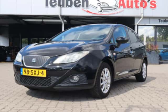 SEAT Ibiza (2012) thumbnail 1