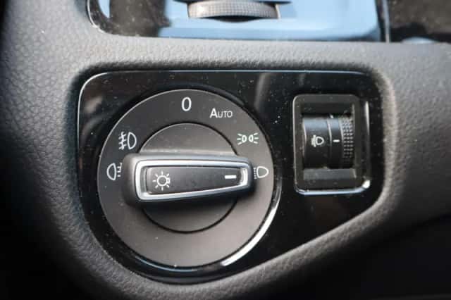 Volkswagen Golf (2013) thumbnail 6