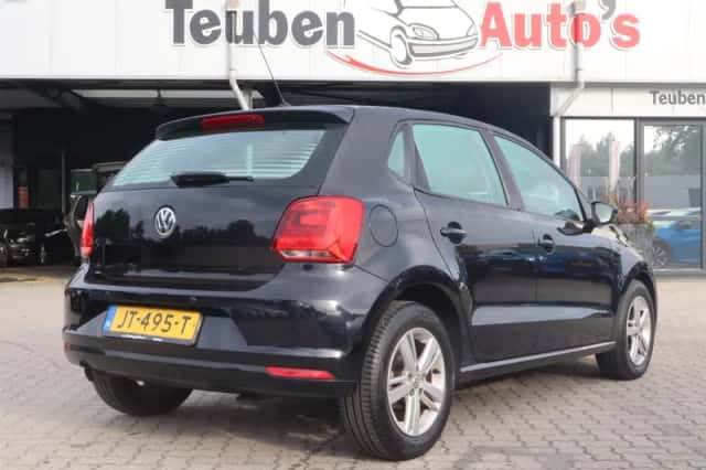 Volkswagen Polo (2014) thumbnail 3