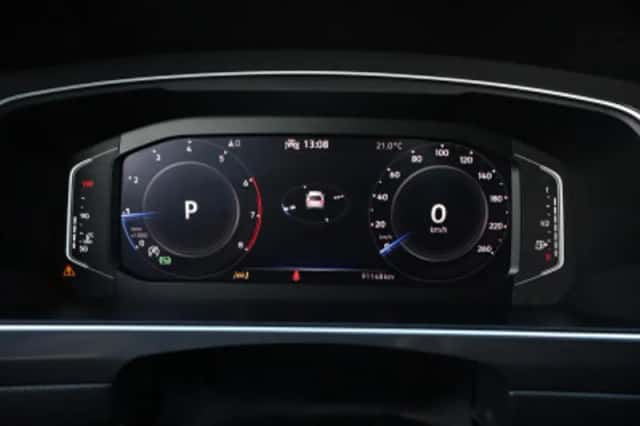Volkswagen Tiguan (2021) thumbnail 4