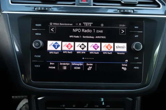 Volkswagen Tiguan (2021) thumbnail 6