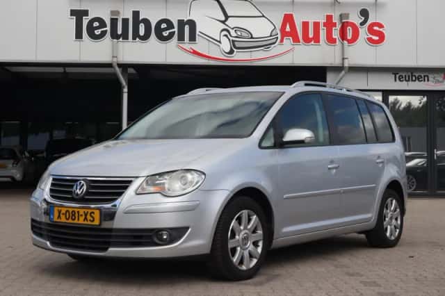 Volkswagen Touran (2007) thumbnail 1
