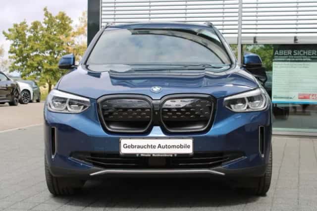 BMW iX3 (2021) thumbnail 1