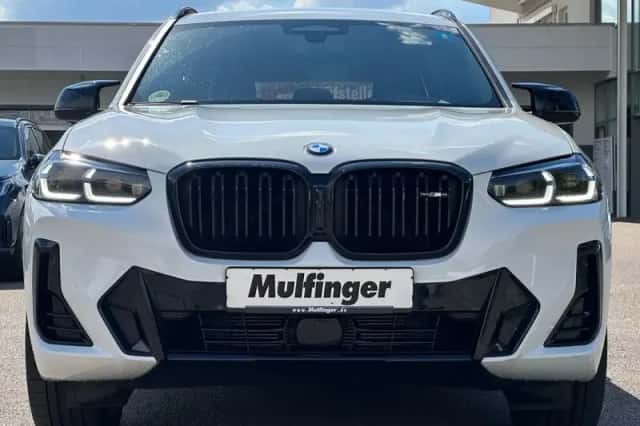BMW X3 (2023) thumbnail 3