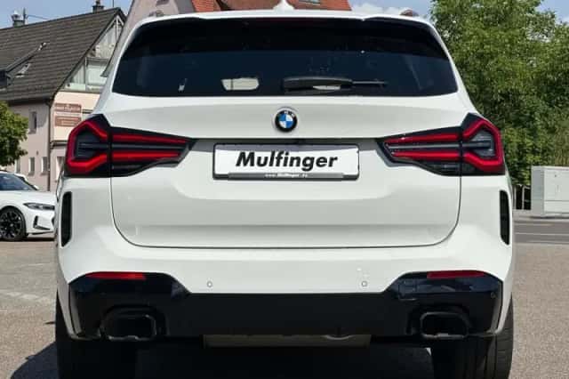 BMW X3 (2023) thumbnail 6