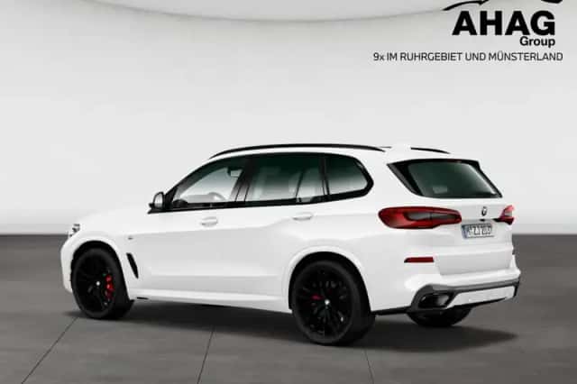 BMW X5 (2023) thumbnail 6
