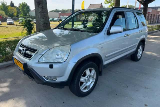 Honda CR-V (2003) thumbnail 2