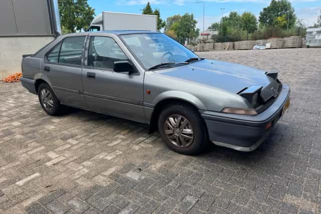 Honda Integra (1989) thumbnail 4