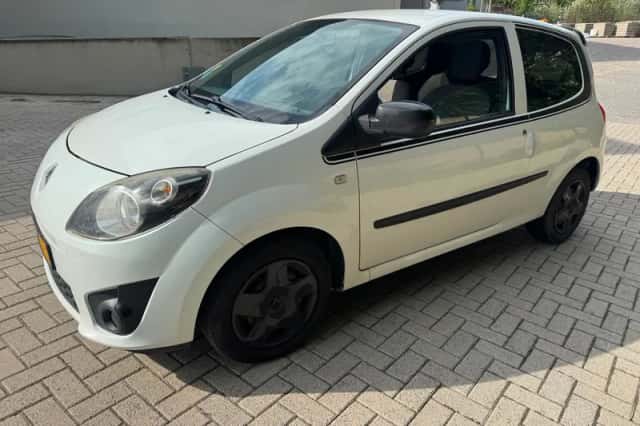 Renault Twingo (2011) thumbnail 1