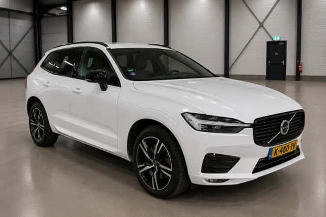 Volvo XC60 (2021) thumbnail 6