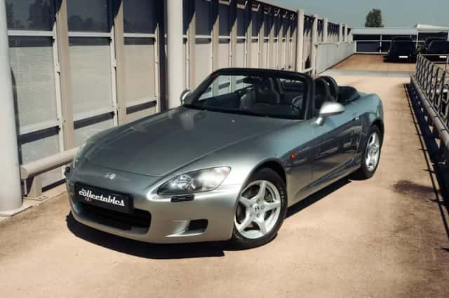 Honda S2000 (2000) thumbnail 1
