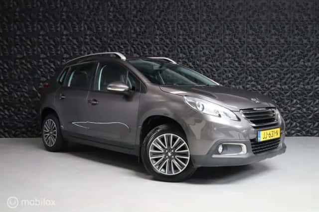 Peugeot 2008 (2016) thumbnail 1