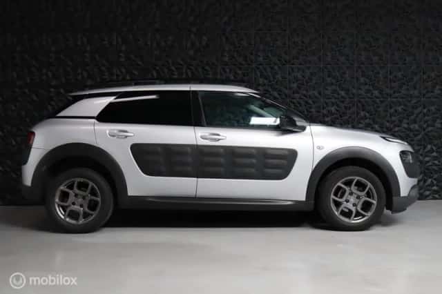 Citroën C4 Cactus (2014) thumbnail 2