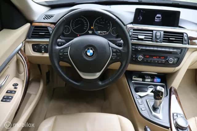 BMW 3-Serie (2014) thumbnail 4