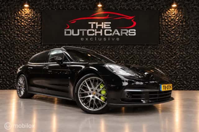 Porsche Panamera (2018) thumbnail 1