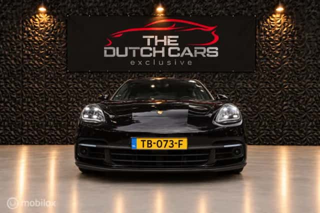 Porsche Panamera (2018) thumbnail 5