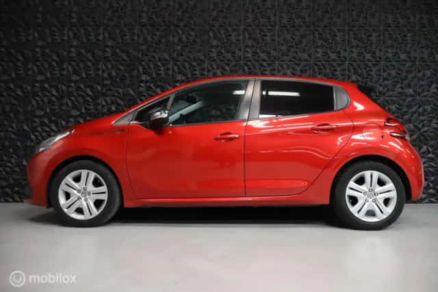 Peugeot 208 (2019) thumbnail 6