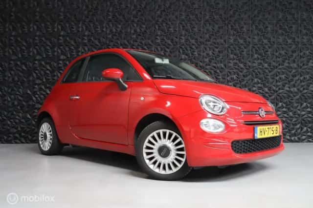 Fiat 500 (2015) thumbnail 1