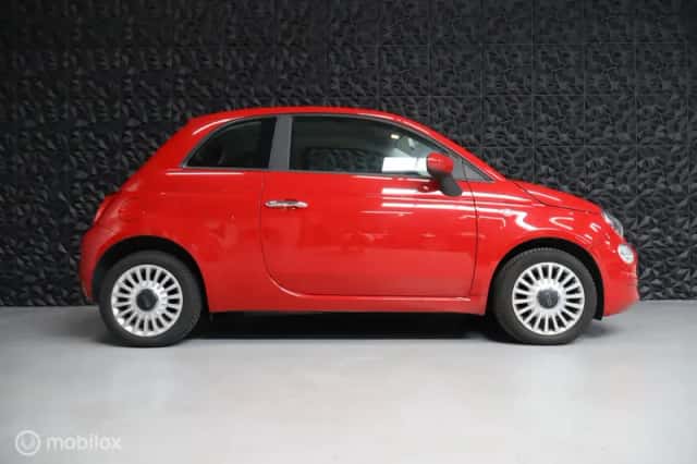Fiat 500 (2015) thumbnail 2