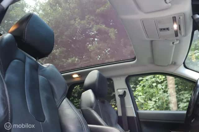 Land Rover Range Rover Evoque (2015) thumbnail 5