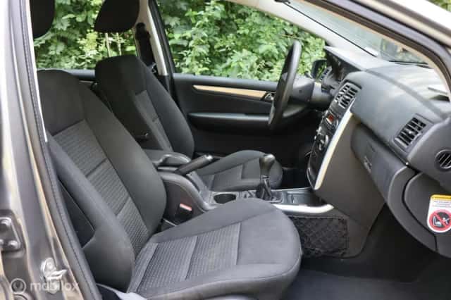 Mercedes-Benz B-Klasse (2010) thumbnail 5