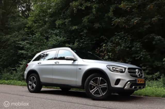 Mercedes-Benz GLC-Klasse (2020) thumbnail 1
