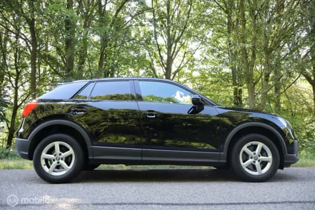 Audi Q2 (2017) thumbnail 2