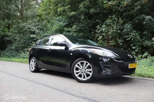 Mazda 3 (2010) thumbnail 1