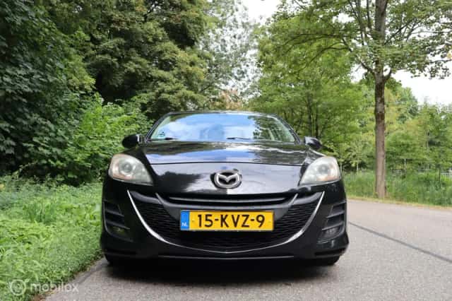 Mazda 3 (2010) thumbnail 6