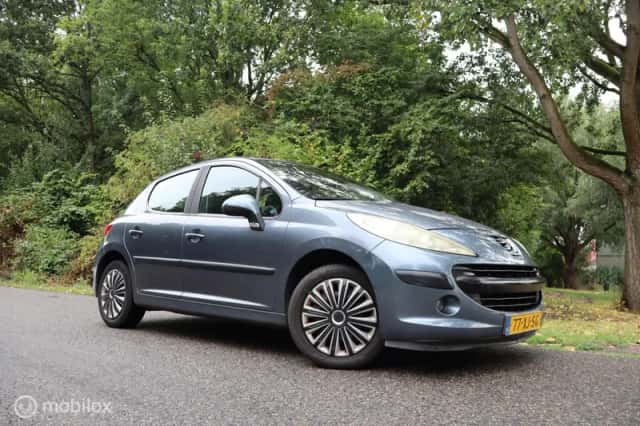 Peugeot 207 (2007) thumbnail 1