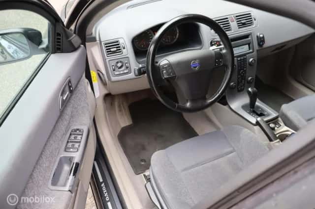 Volvo V50 (2004) thumbnail 3
