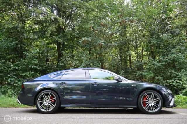 Audi A7 (2012) thumbnail 2