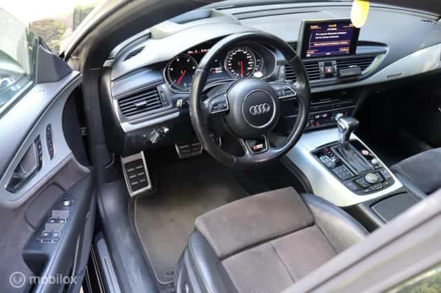 Audi A7 (2012) thumbnail 3