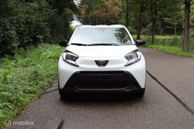 Toyota Aygo X (2025) thumbnail 5