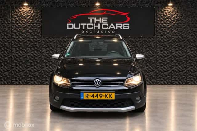 Volkswagen Polo (2012) thumbnail 2