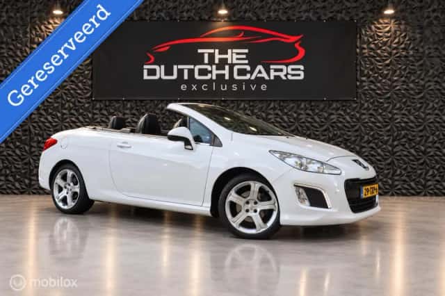 Peugeot 308 (2012) thumbnail 2