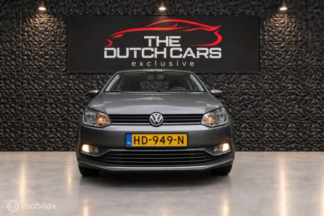 Volkswagen Polo (2015) thumbnail 5