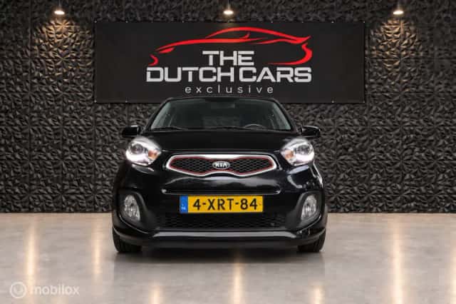 Kia Picanto (2015) thumbnail 5