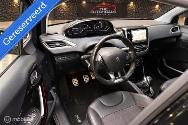 Peugeot 208 (2016) thumbnail 3