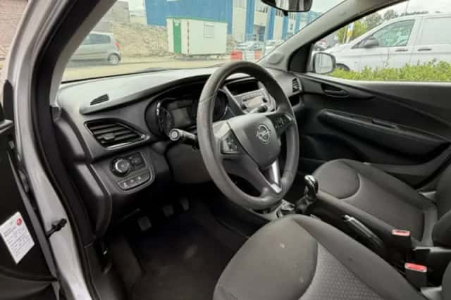 Opel Karl (2016) thumbnail 5