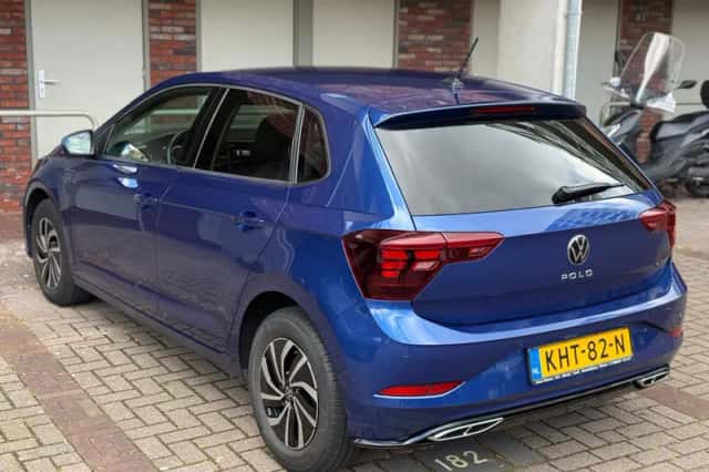 Volkswagen Polo (2021) thumbnail 4