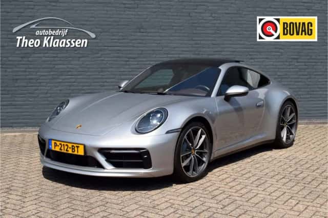 Porsche 911 (2021) thumbnail 1