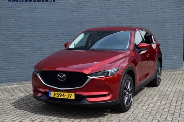 Mazda CX-5 (2018) thumbnail 2