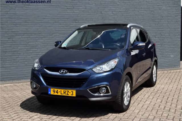Hyundai ix35 (2010) thumbnail 2