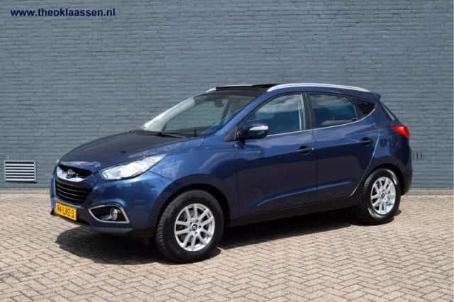 Hyundai ix35 (2010) thumbnail 3