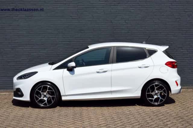 Ford Fiesta (2020) thumbnail 5